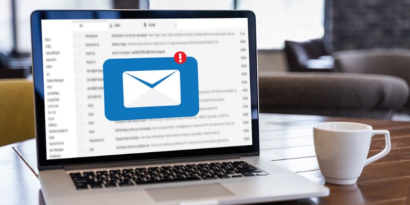 Giải quyết các vấn đề phức tạp qua email
